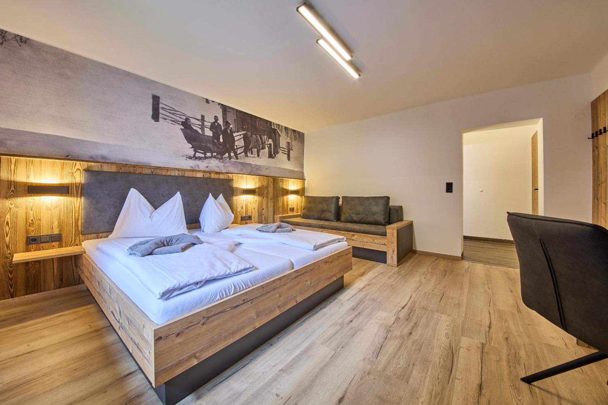 Eibinghof Bed & Breakfast & Swim Saalbach-Hinterglemm Exterior photo