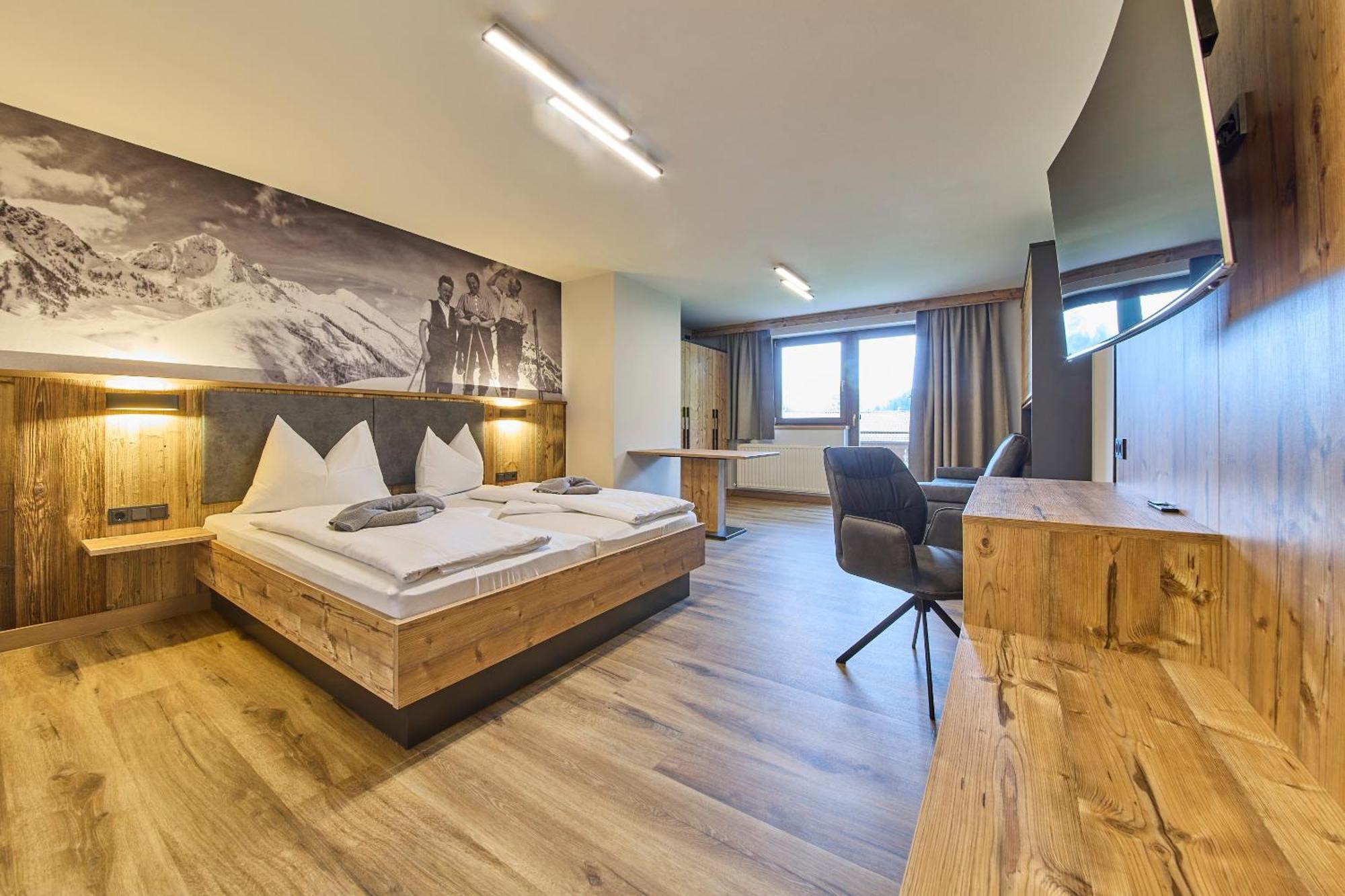 Eibinghof Bed & Breakfast & Swim Saalbach-Hinterglemm Exterior photo