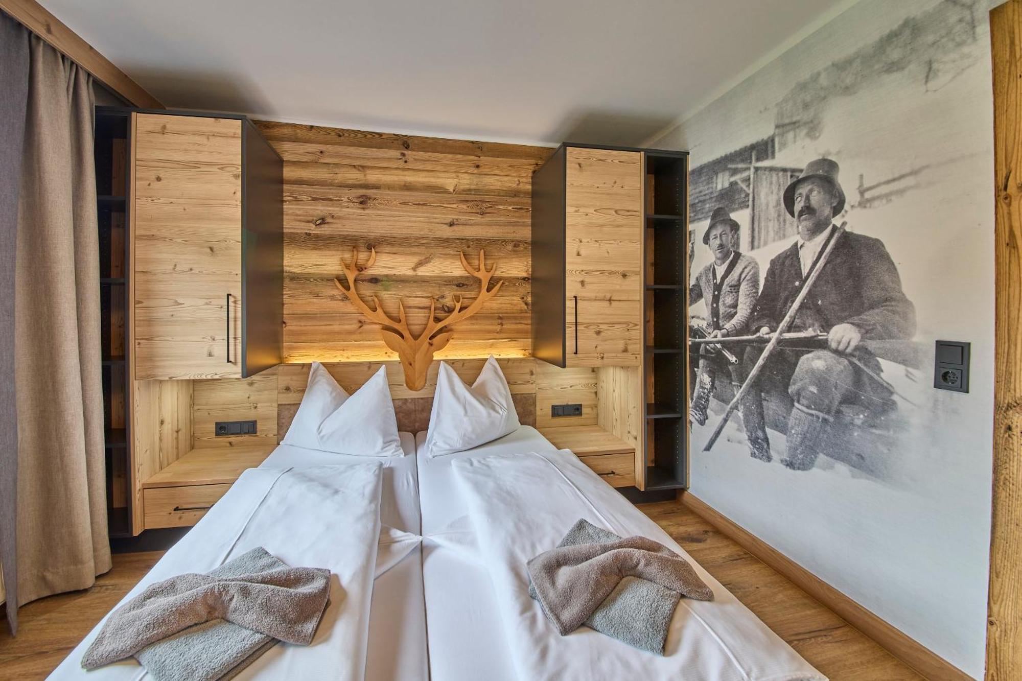 Eibinghof Bed & Breakfast & Swim Saalbach-Hinterglemm Exterior photo